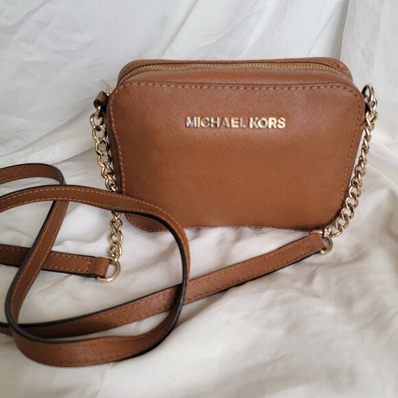 Michael Kors Like New Brown Saffiano Leather Small Crossbody Bag Purse - Picture 1 of 5